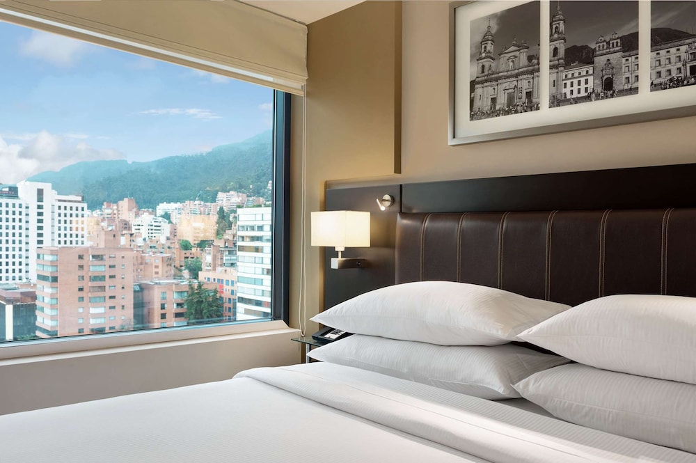 Hilton Bogota 30/81