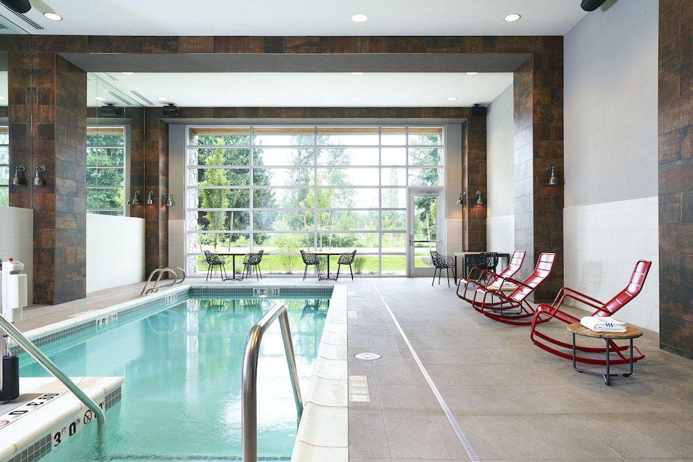 Archer Hotel Seattle Redmond 32/75