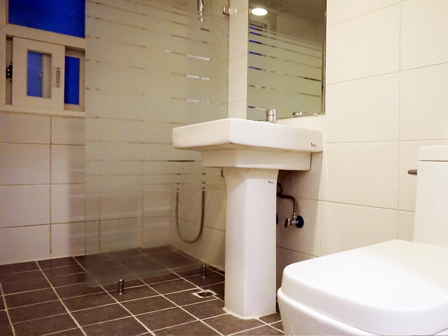 Hotel Gaon J Stay 37/38
