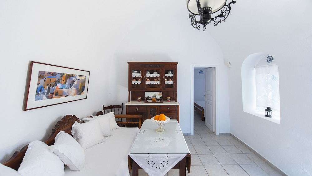 Kadia Traditional Residences 29/50