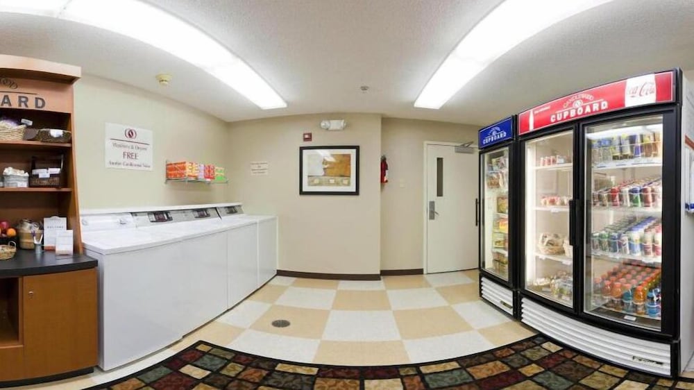 Candlewood Suites Salina 5/49