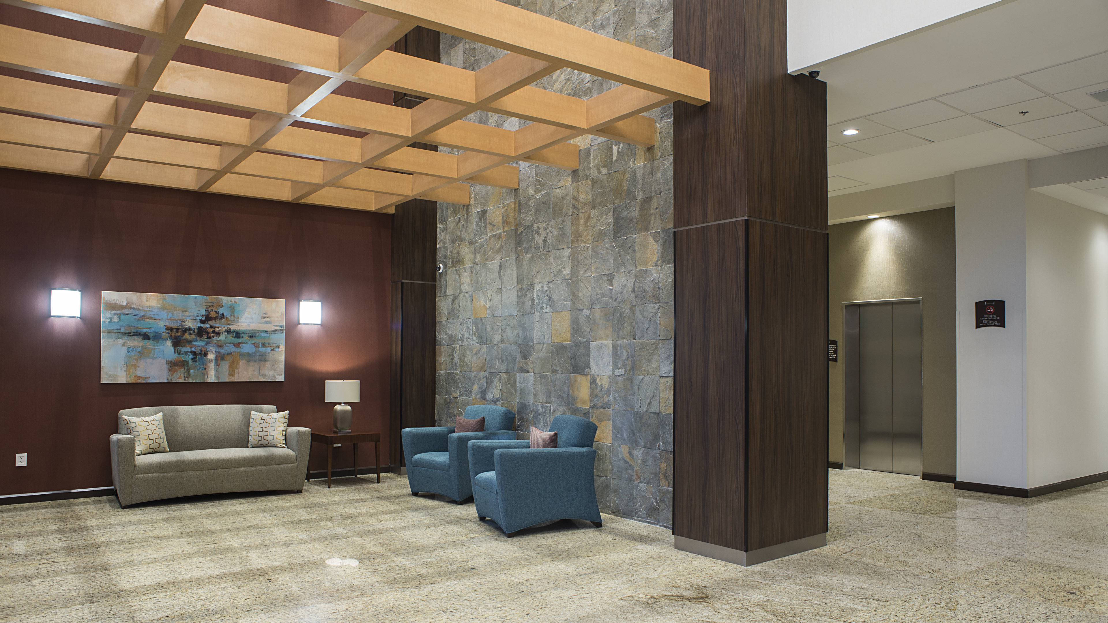 Staybridge Suites Puebla 34/63
