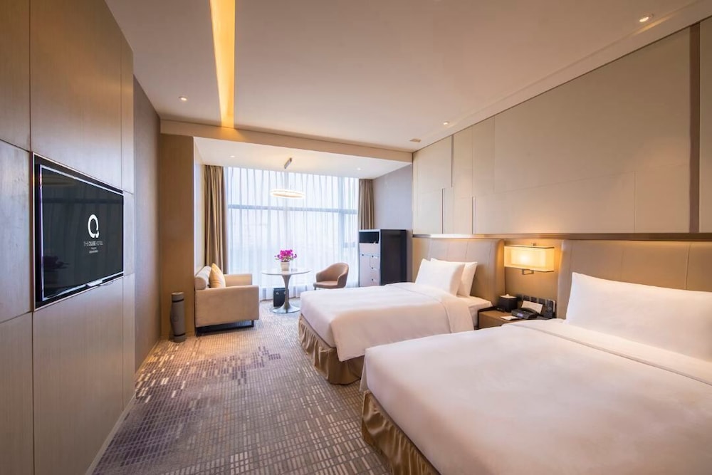 The QUBE Hotel Xiangyang 8/40