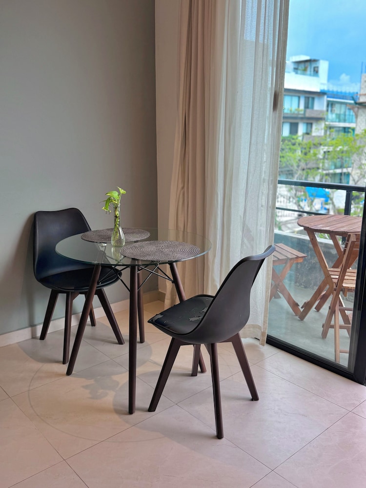 Ah Xok Suites 28/50
