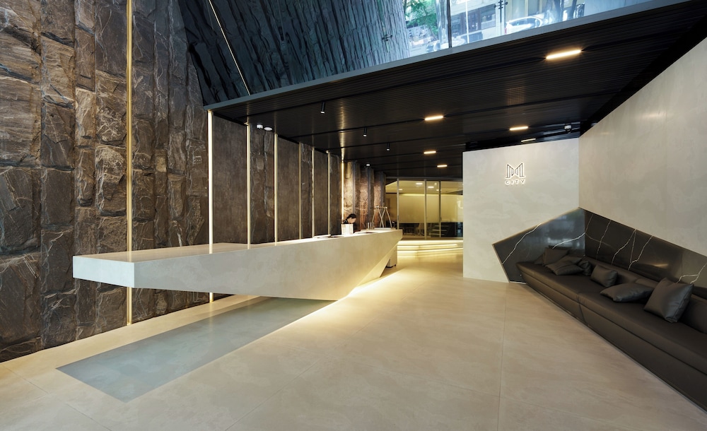 M City Hotel Saigon 22/49