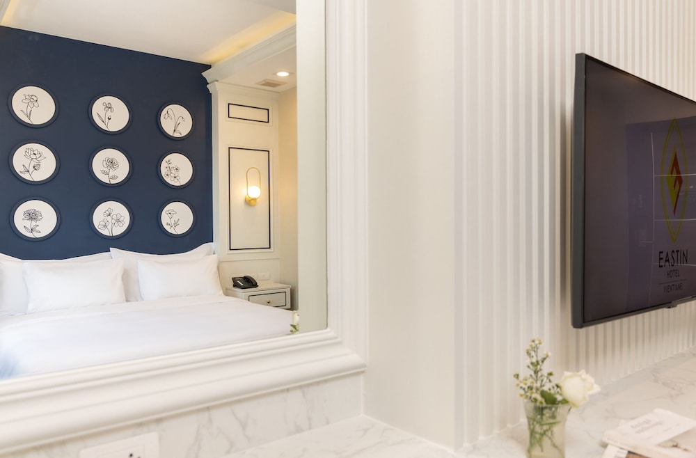 Eastin Hotel Vientiane 8/50