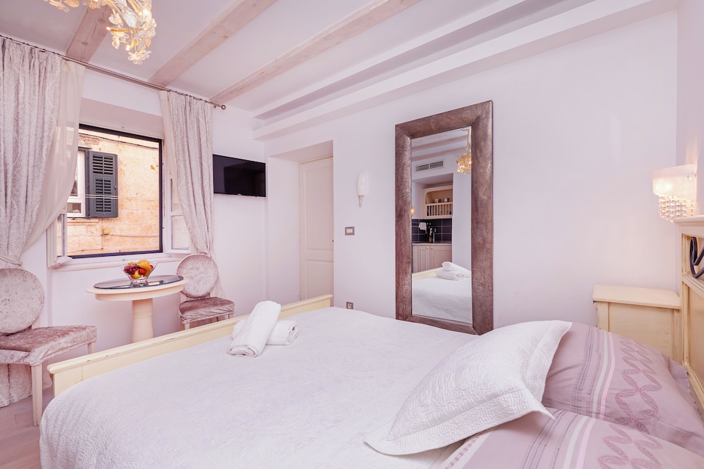 Roko House 13/65