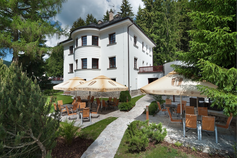 Hotel Bedriska Wellness Resort And Spa 75/80