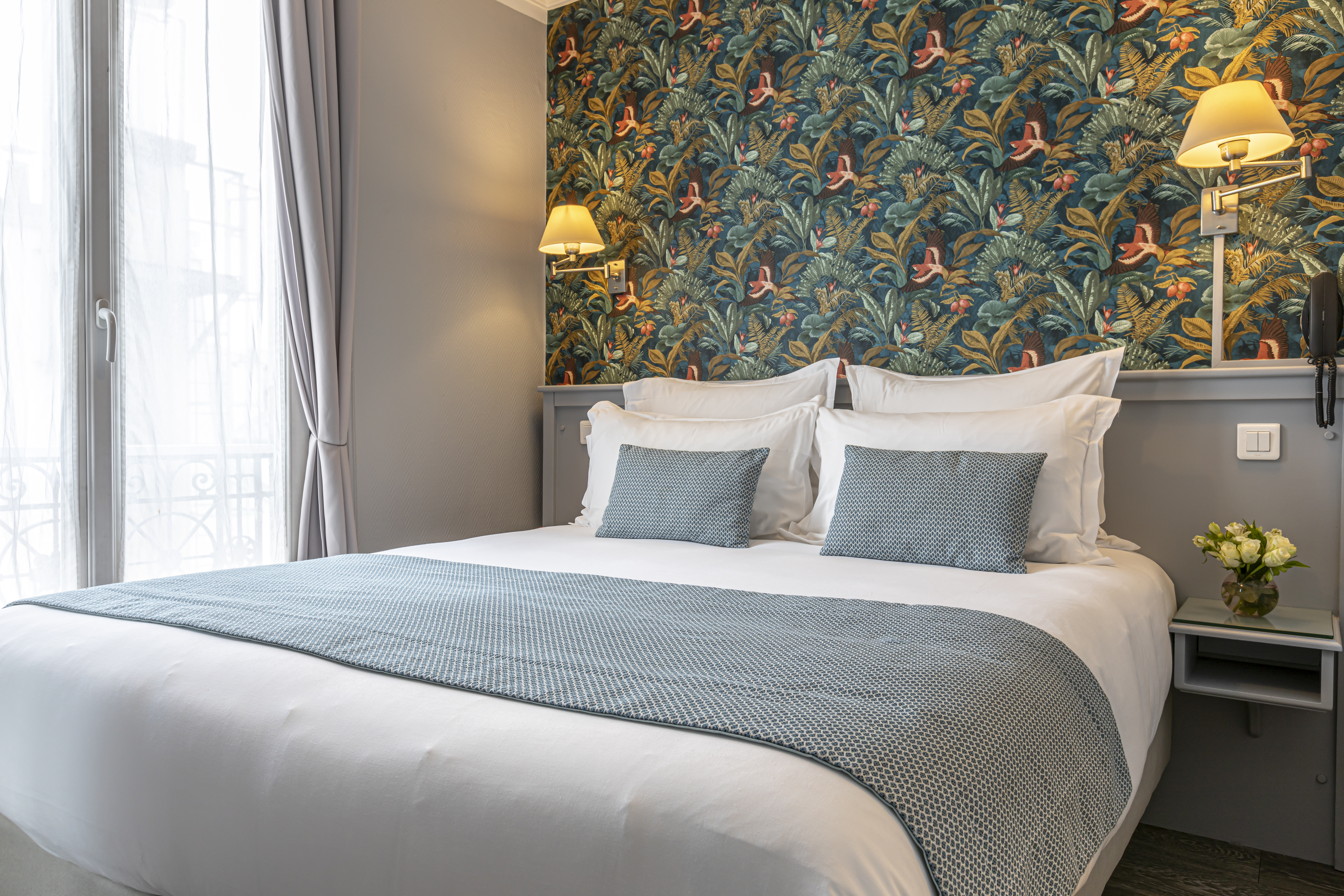 Room at Splendid Hotel, PARIS