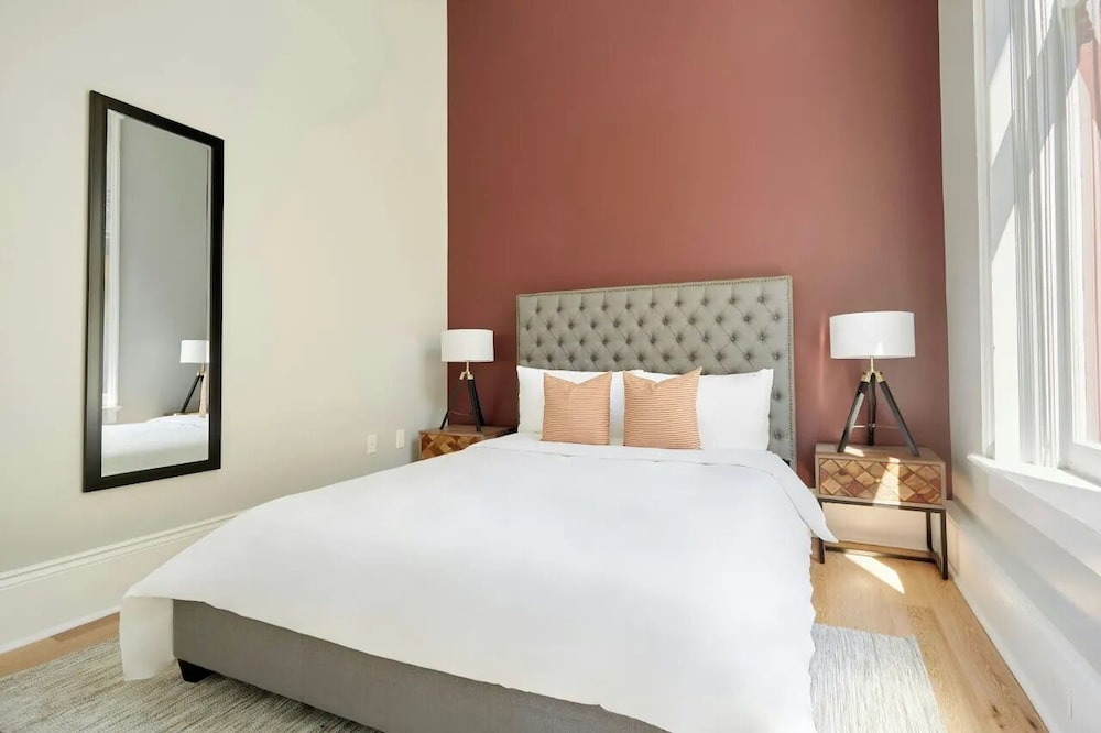 2 BEDROOMS, DELUXE, SUITE, 2 QUEEN BEDS