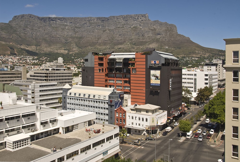 Cape Town Lodge Hotel 4/53