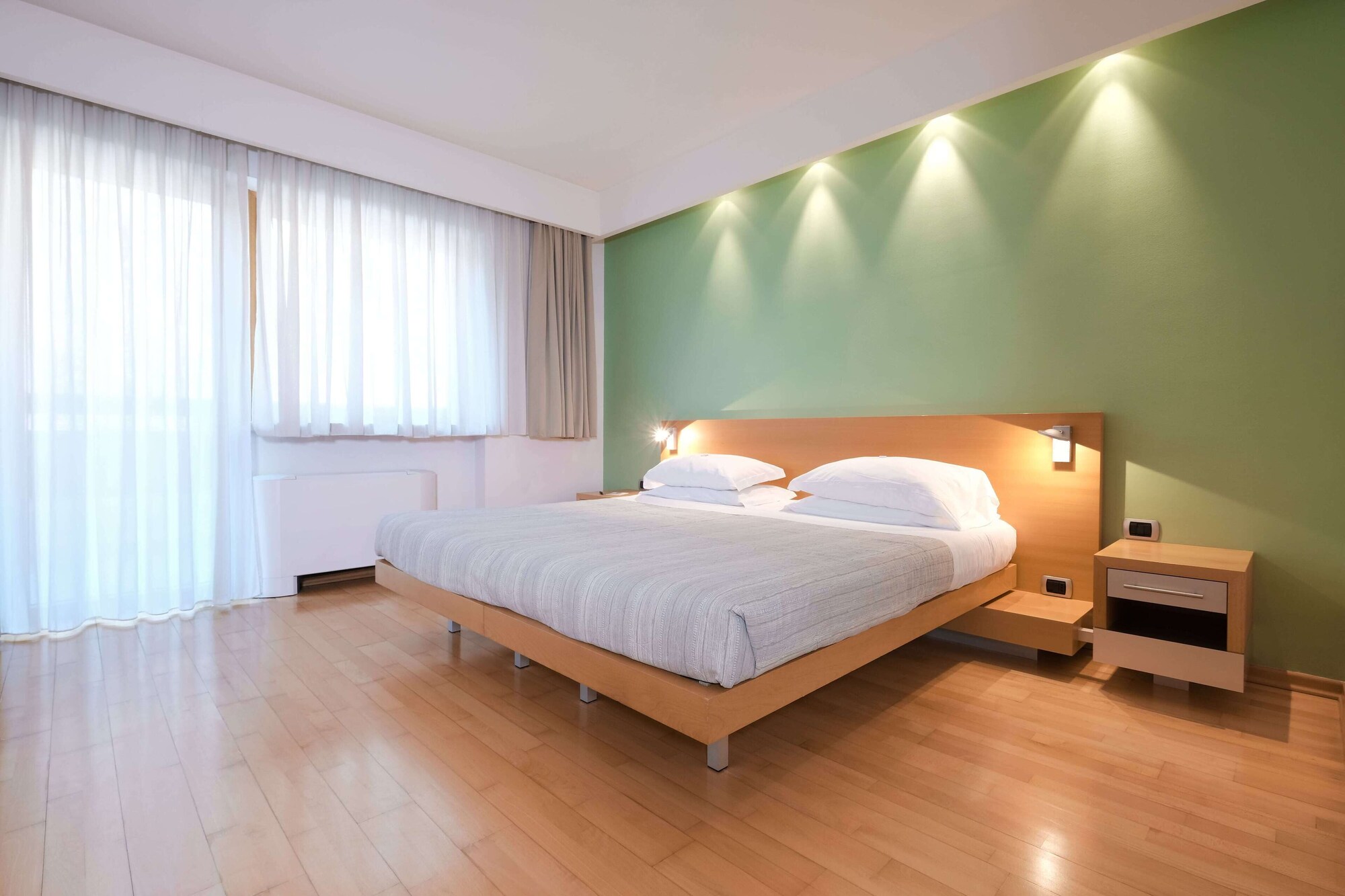 غرفة سوبيريور بسرير مزدوج، GRAND HOTEL TERME DI COMANO 2/4