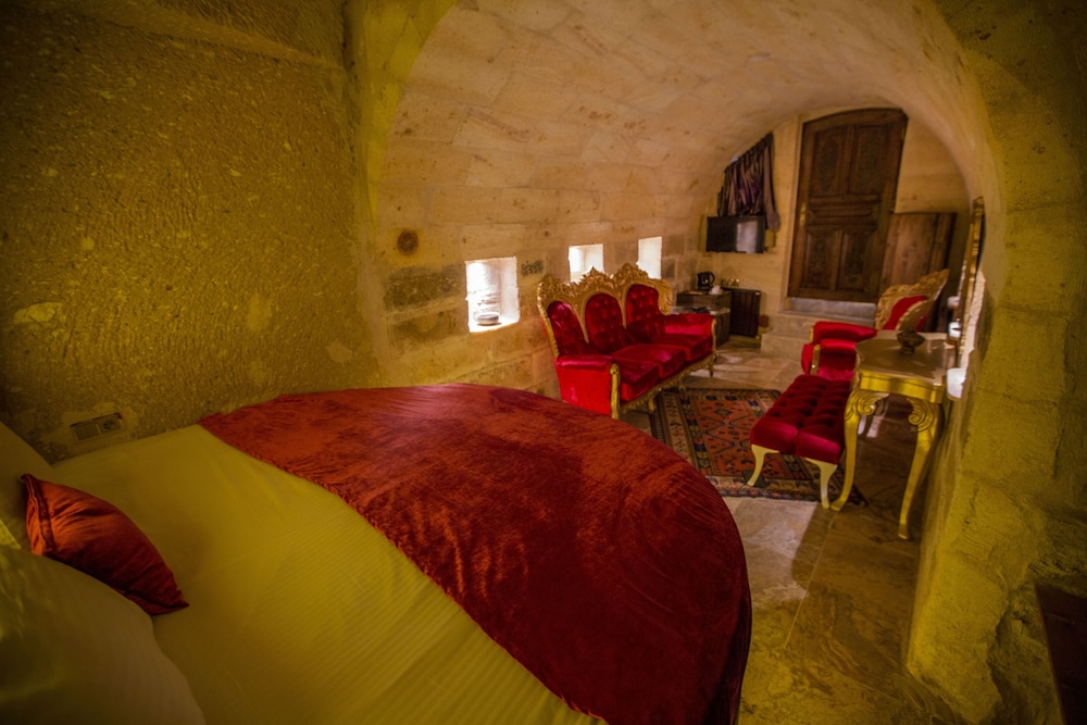 Royal Cave Hotel 19/58