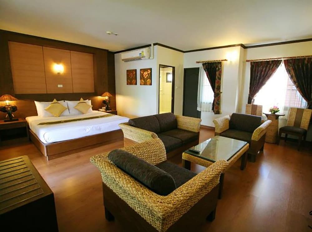 Top North Hotel Resort 28/49