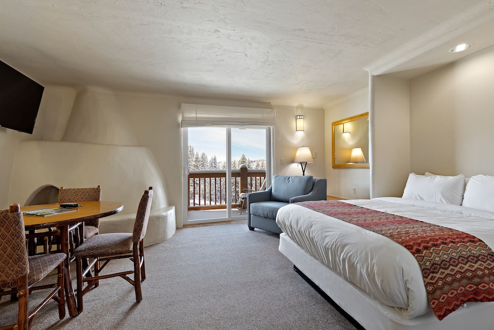 Sioux Lodge Suites by Grand Targhee Resort 16/50