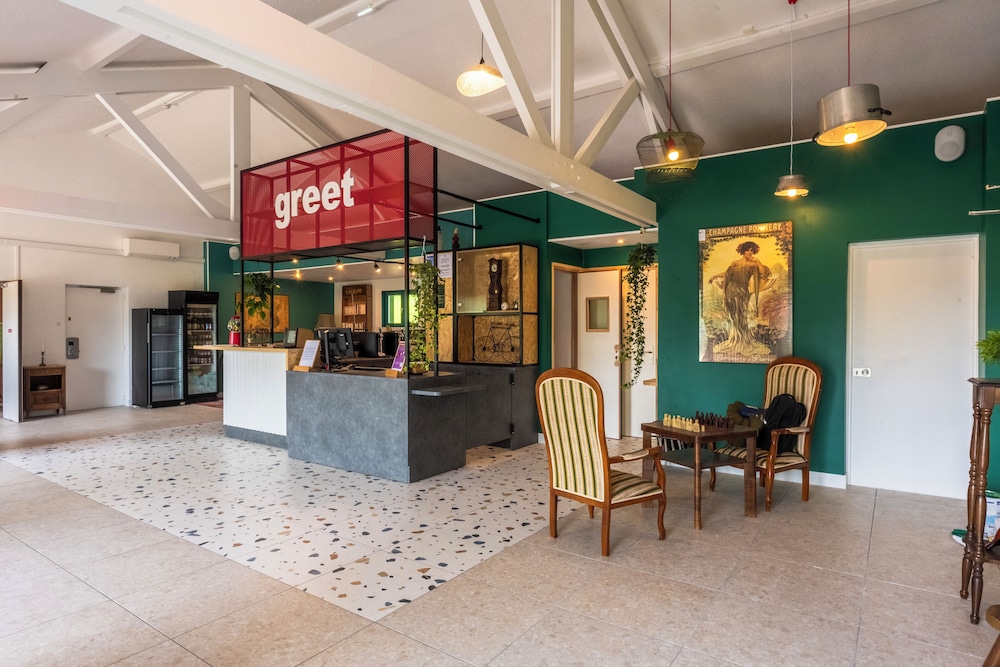 greet Hotel Montbeliard 9/61