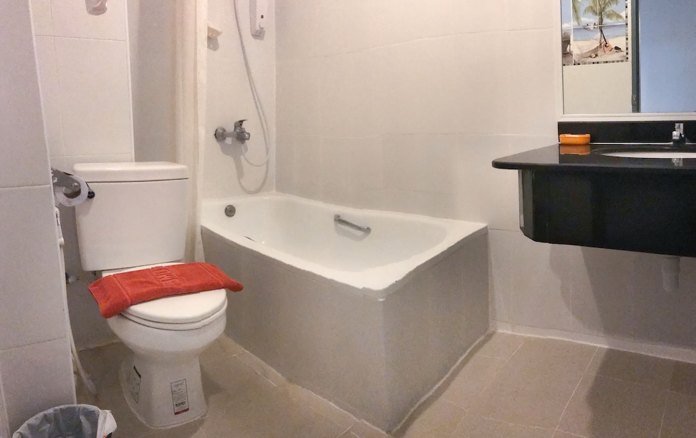 J TWO S Pratunam Hotel 16/19