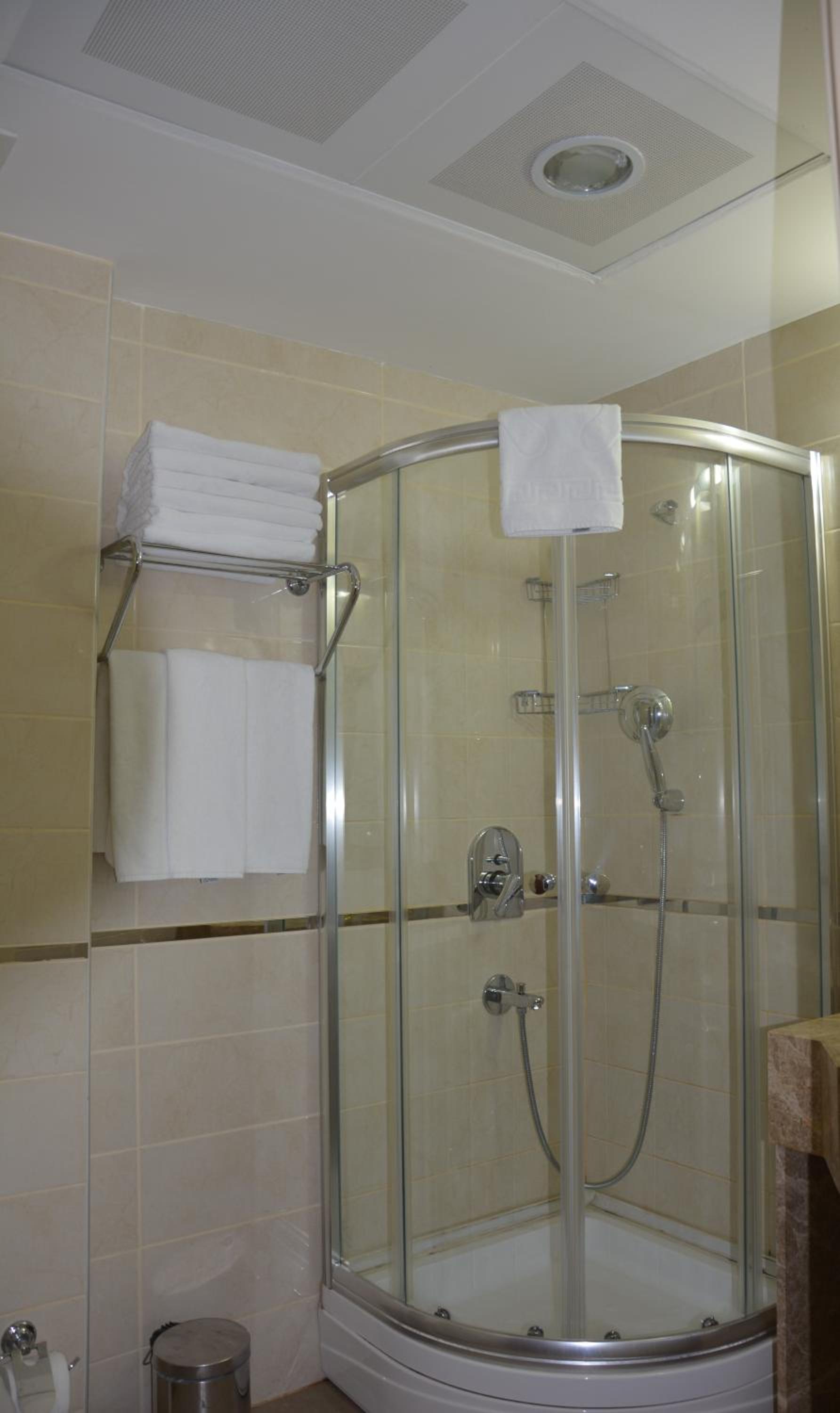 Grand Karot Hotel 56/56
