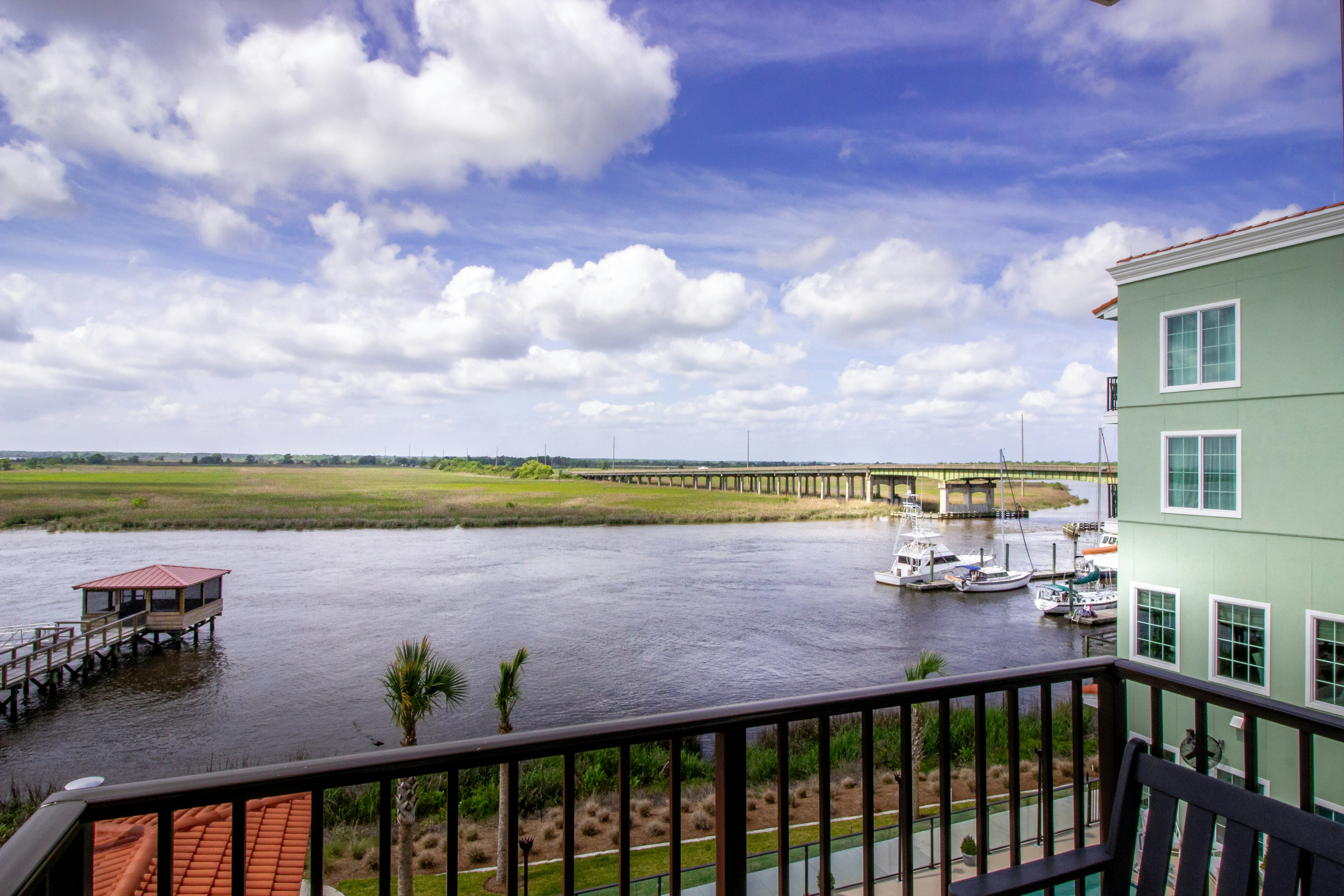Oaks on the River 19/21