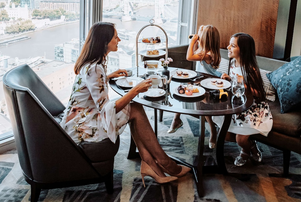 Shangri-La The Shard London 53/69