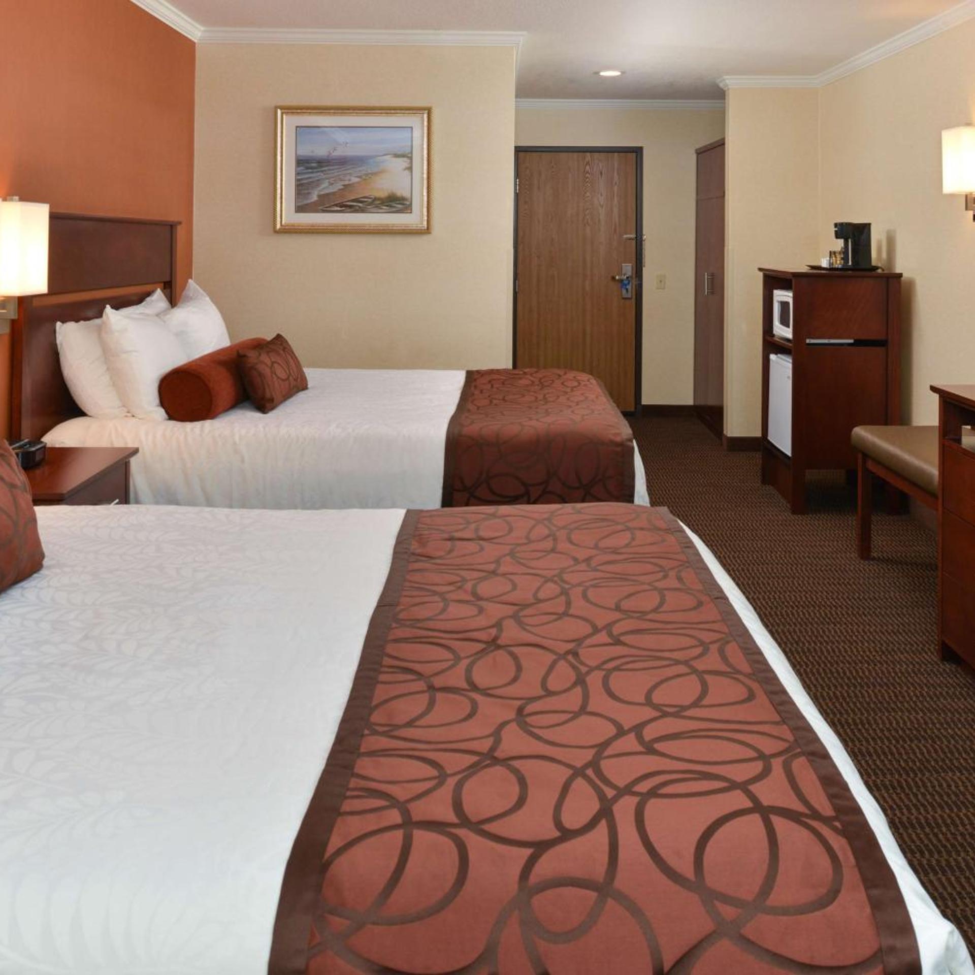 Suite, 2 Queen Beds, Sofa, Balcony, Large