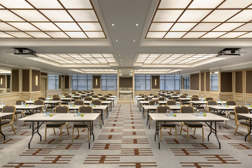 Barcelo Istanbul 57/64