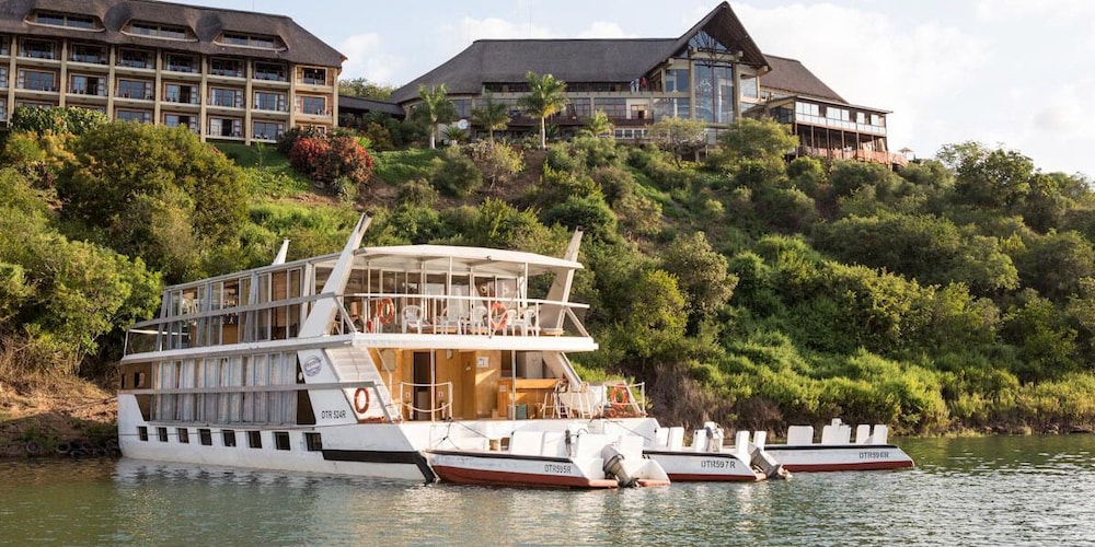 Shayamanzi Houseboats 44/50