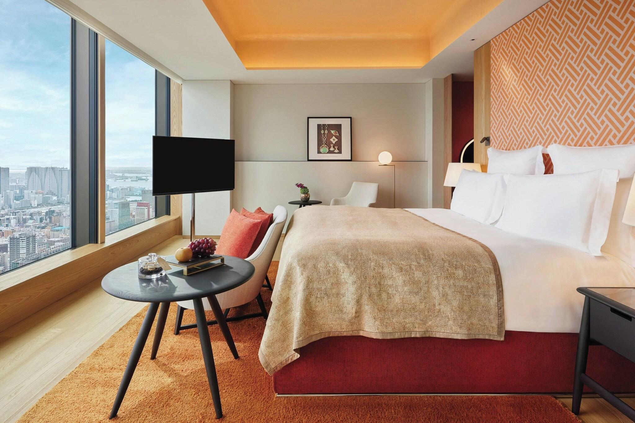 Deluxe, Double Bed, with View