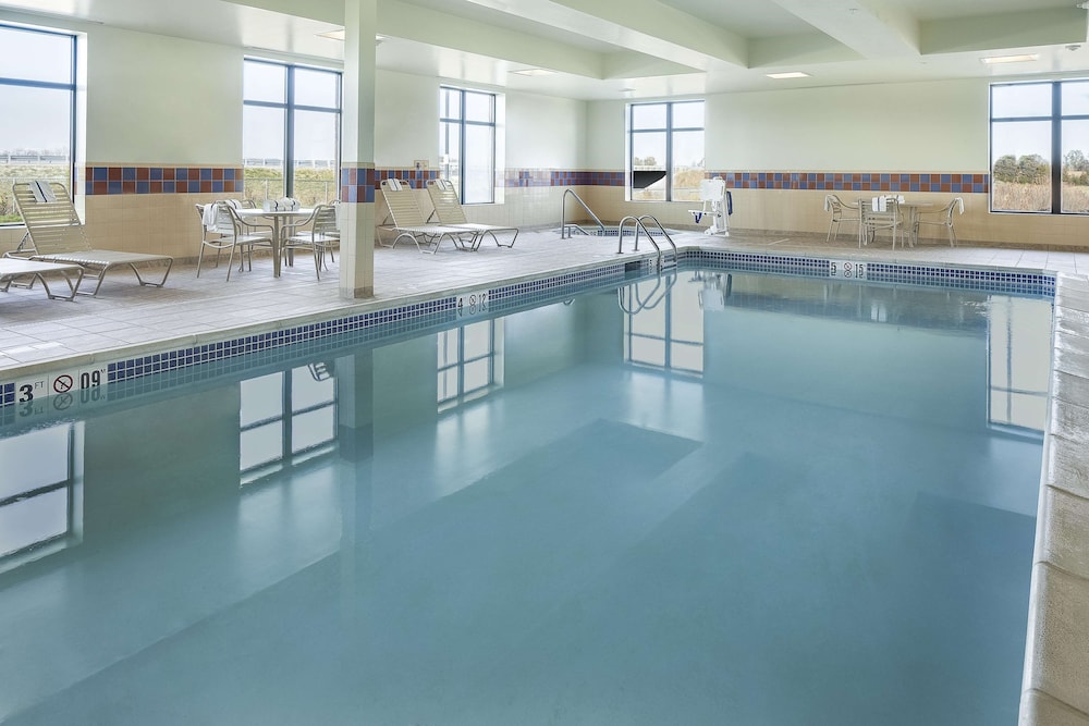 Hampton Inn & Suites Lincoln - North East I-80 6/71