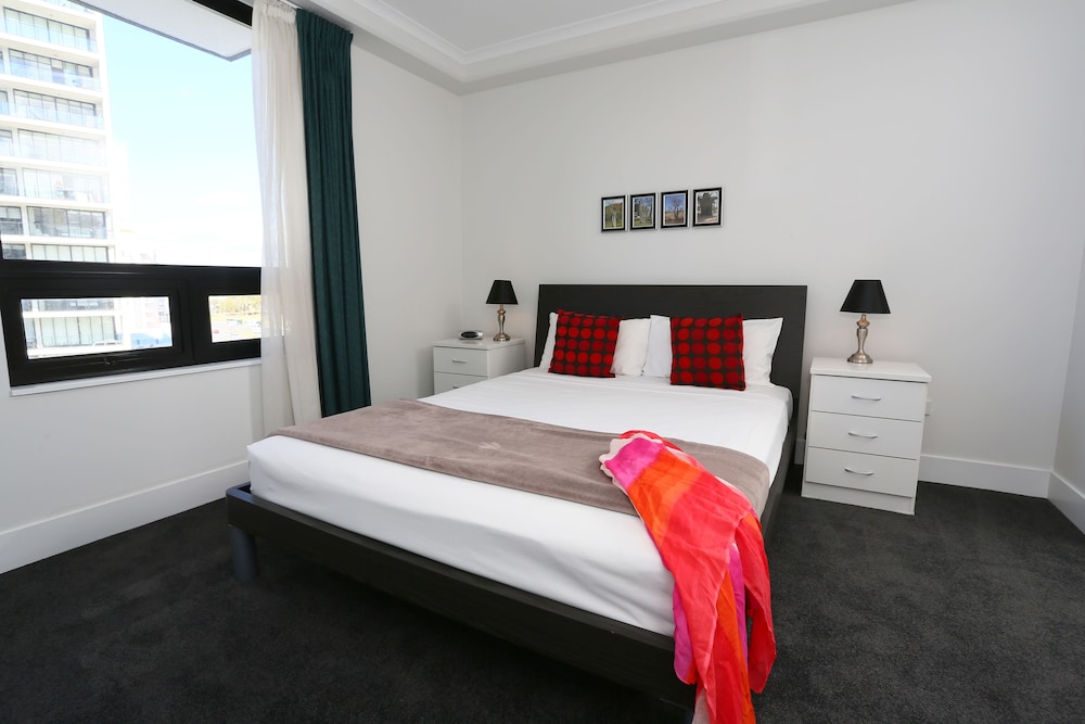 Neptune Resort 20/80