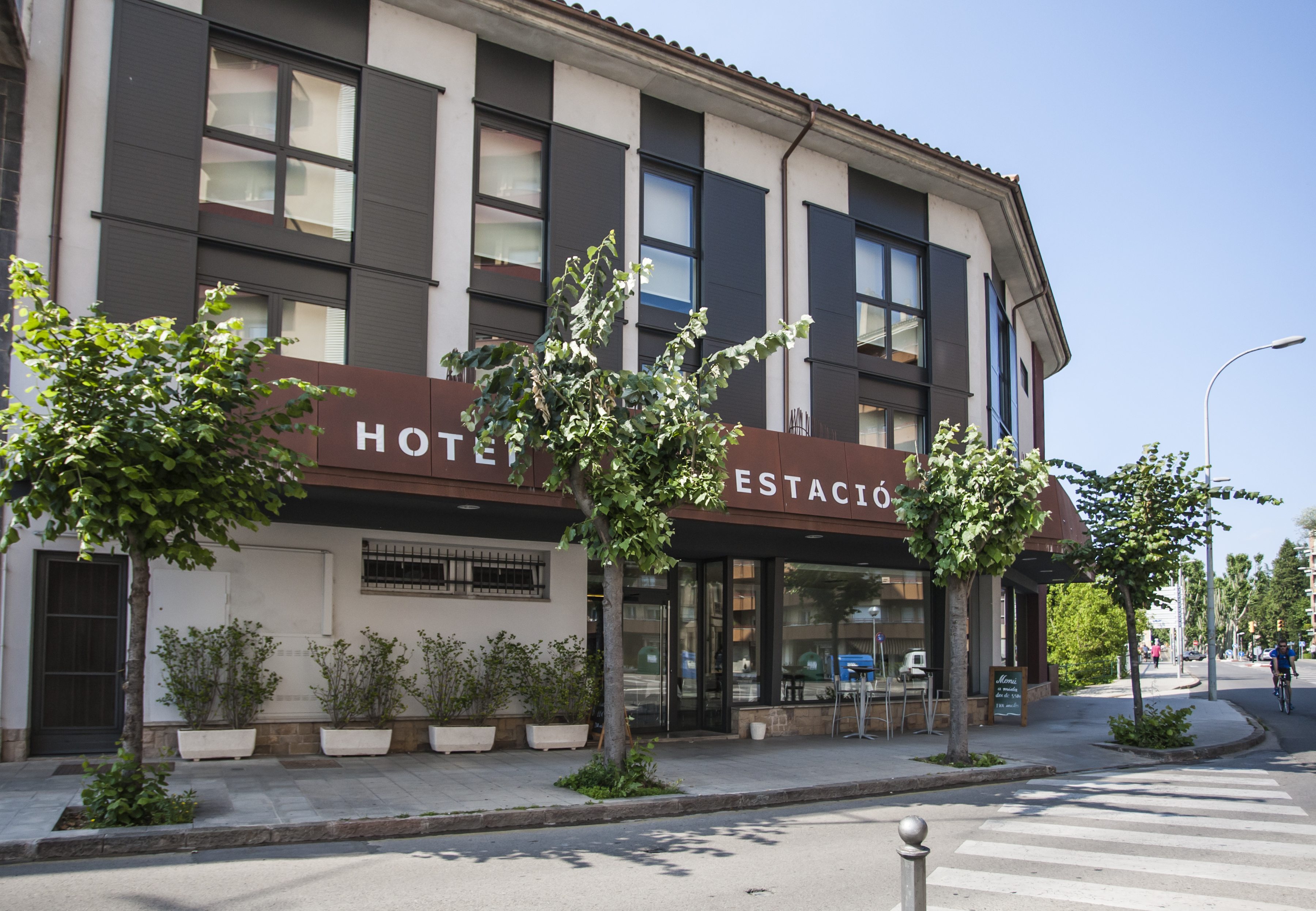 ESTACIO HOTEL 1/50