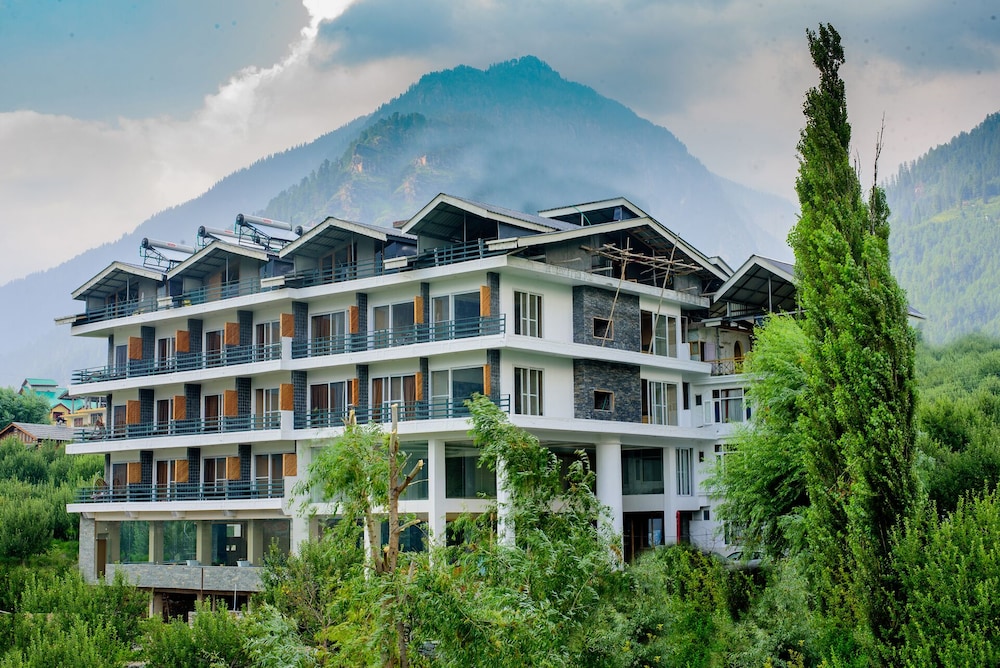 Naturevilas Sarovar Premiere Manali 3/65