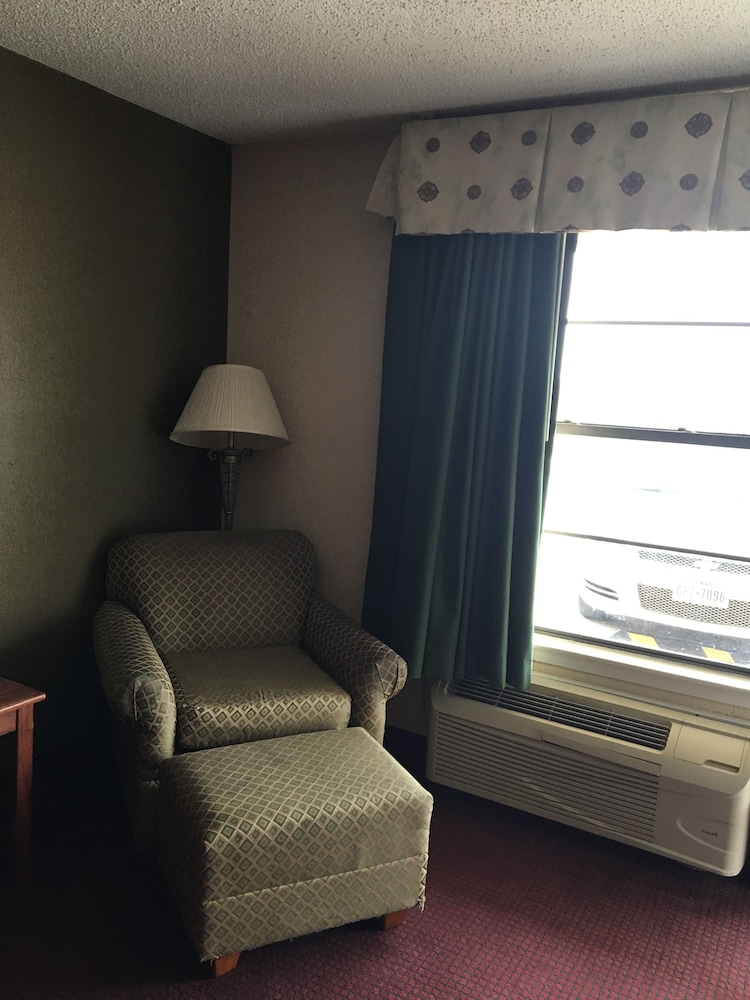 Plaza Inn Big Spring 39/50
