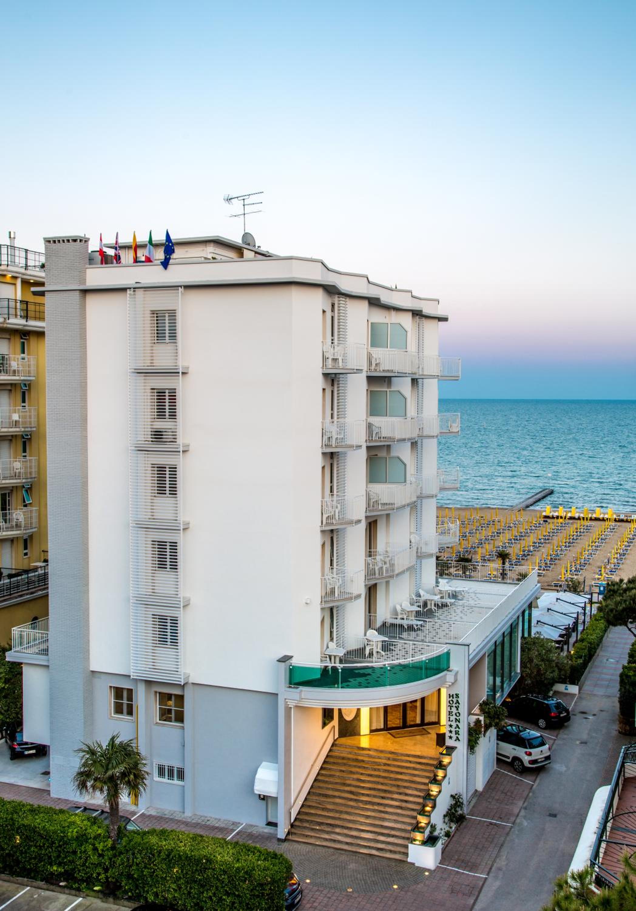 Hotel Sayonara 1/50