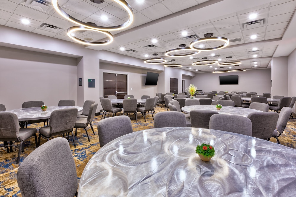 Holiday Inn Cookeville, an IHG Hotel 45/55