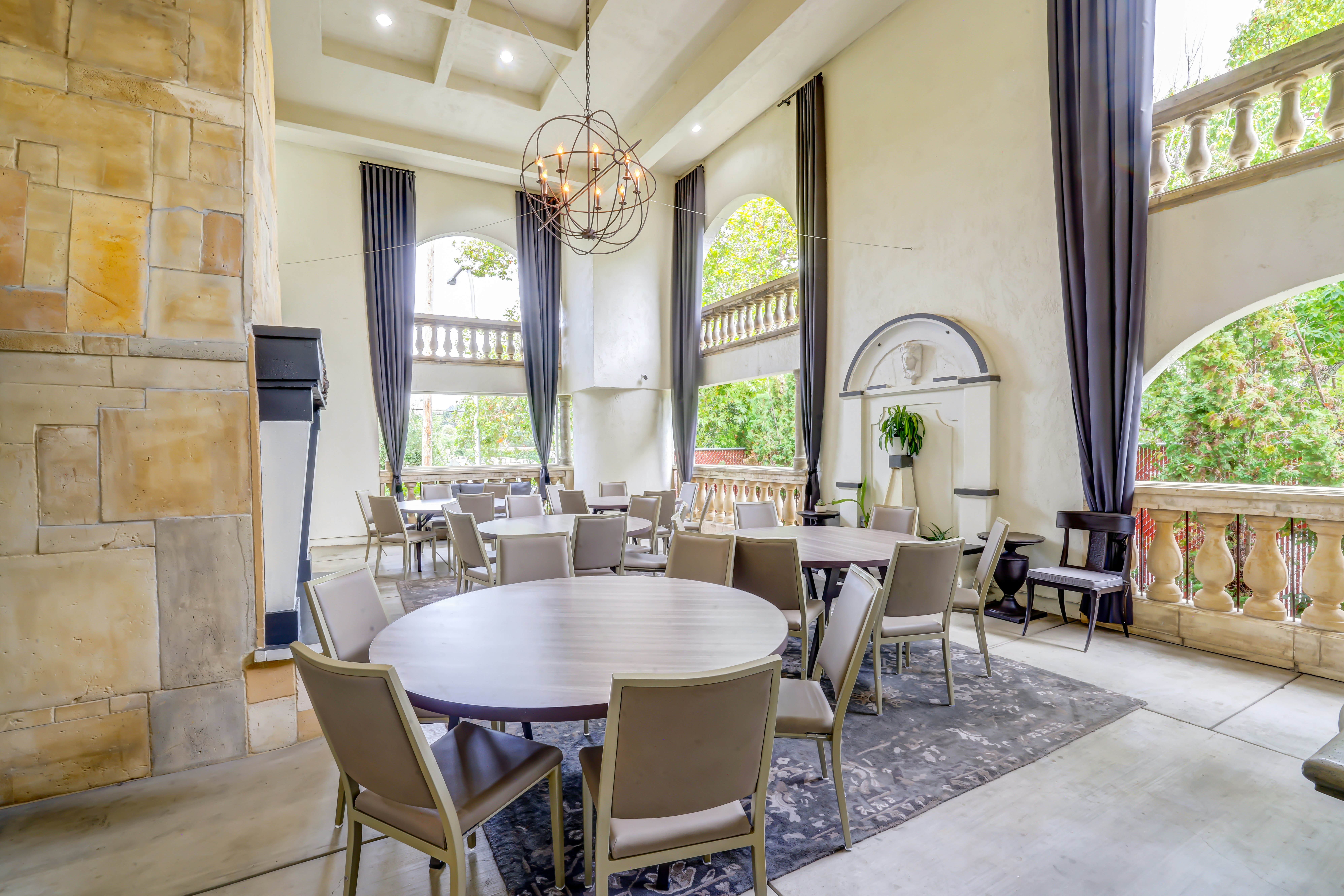The Lodge at Healdsburg, tapestry Collection by Hilton 30/39