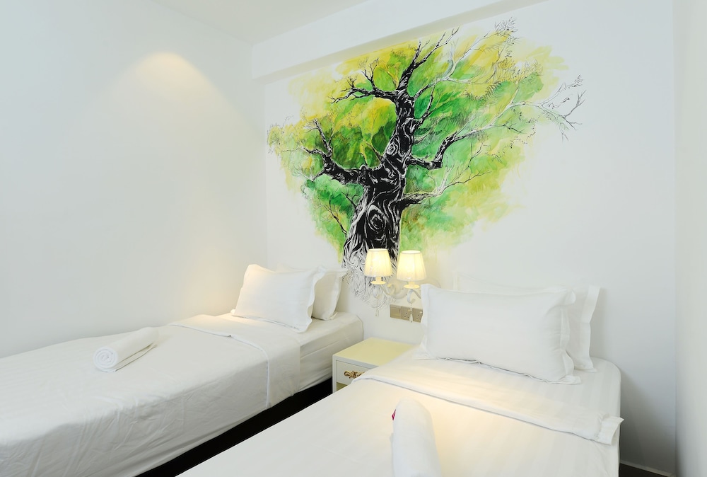 Hotel De Art Usj 21 27/35