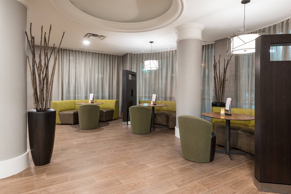 Courtyard By Marriott Toronto Vaughan 30/46