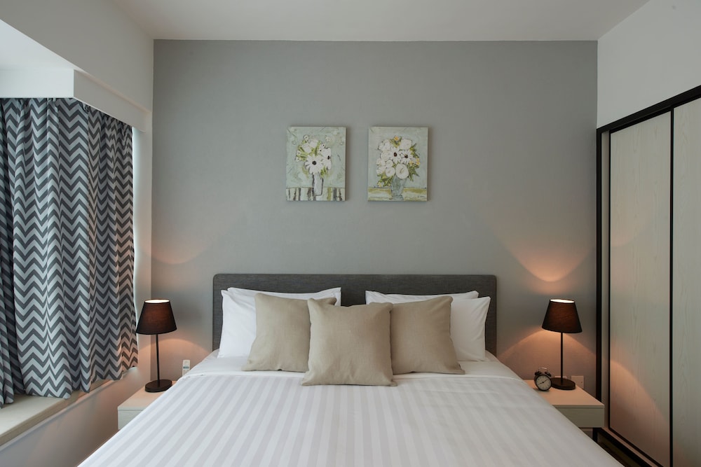 Grand Bay View Hotel 14/50