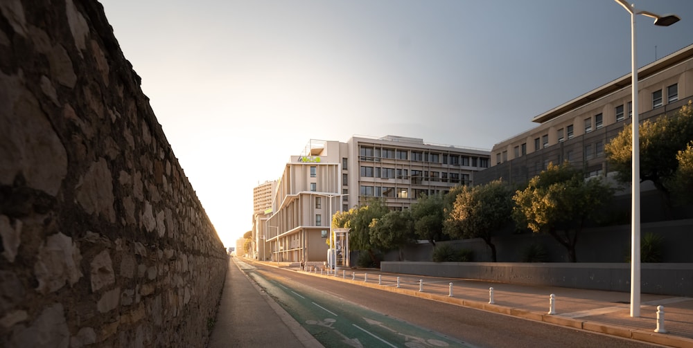 Apparthotel Privilodges Toulon Centre Gare 44/47