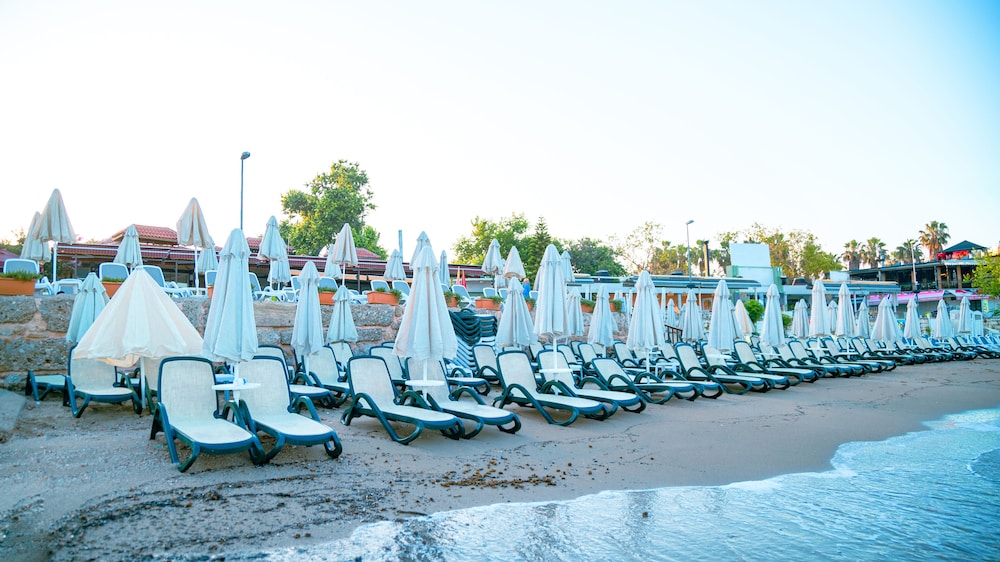 Ozlem Garden Hotel 39/62
