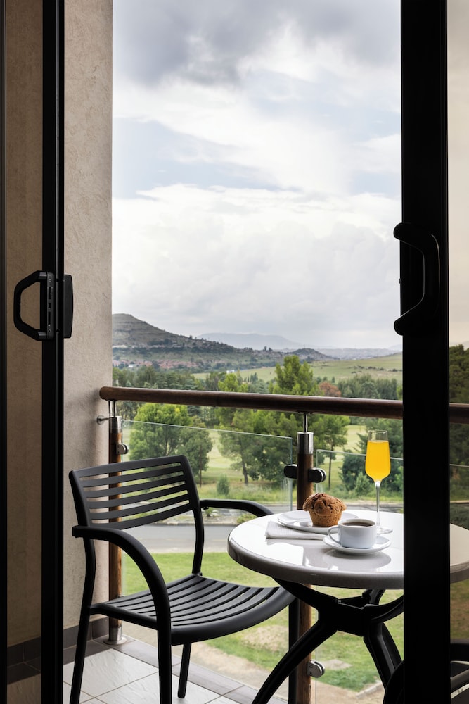 Mpilo Boutique Hotel 24/30