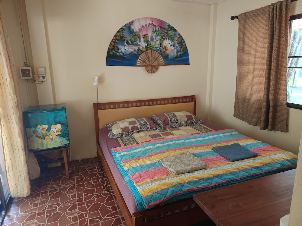 Superior, Bungalow, King Bed, with Fan