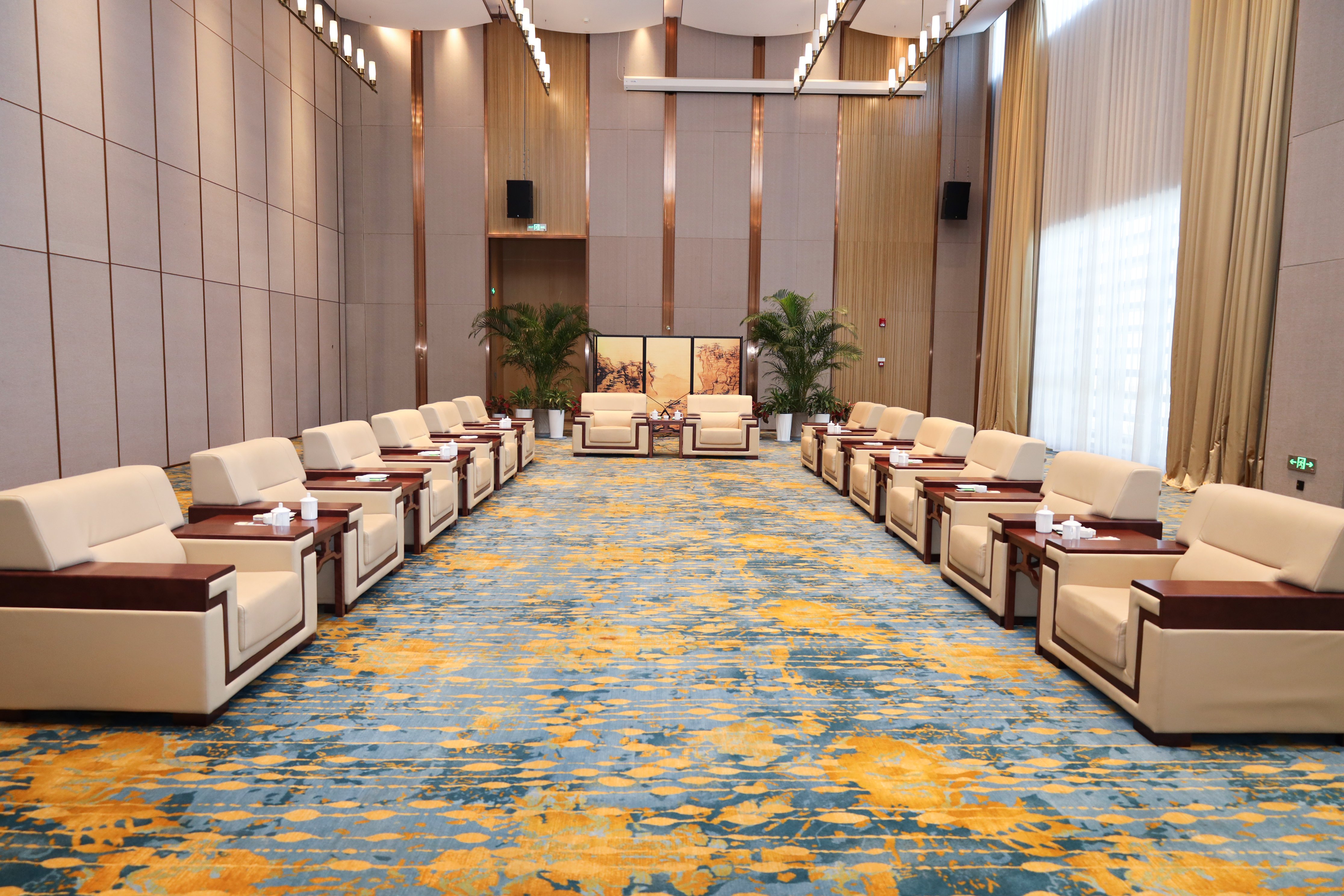 Holiday Inn Fuyang 51/75