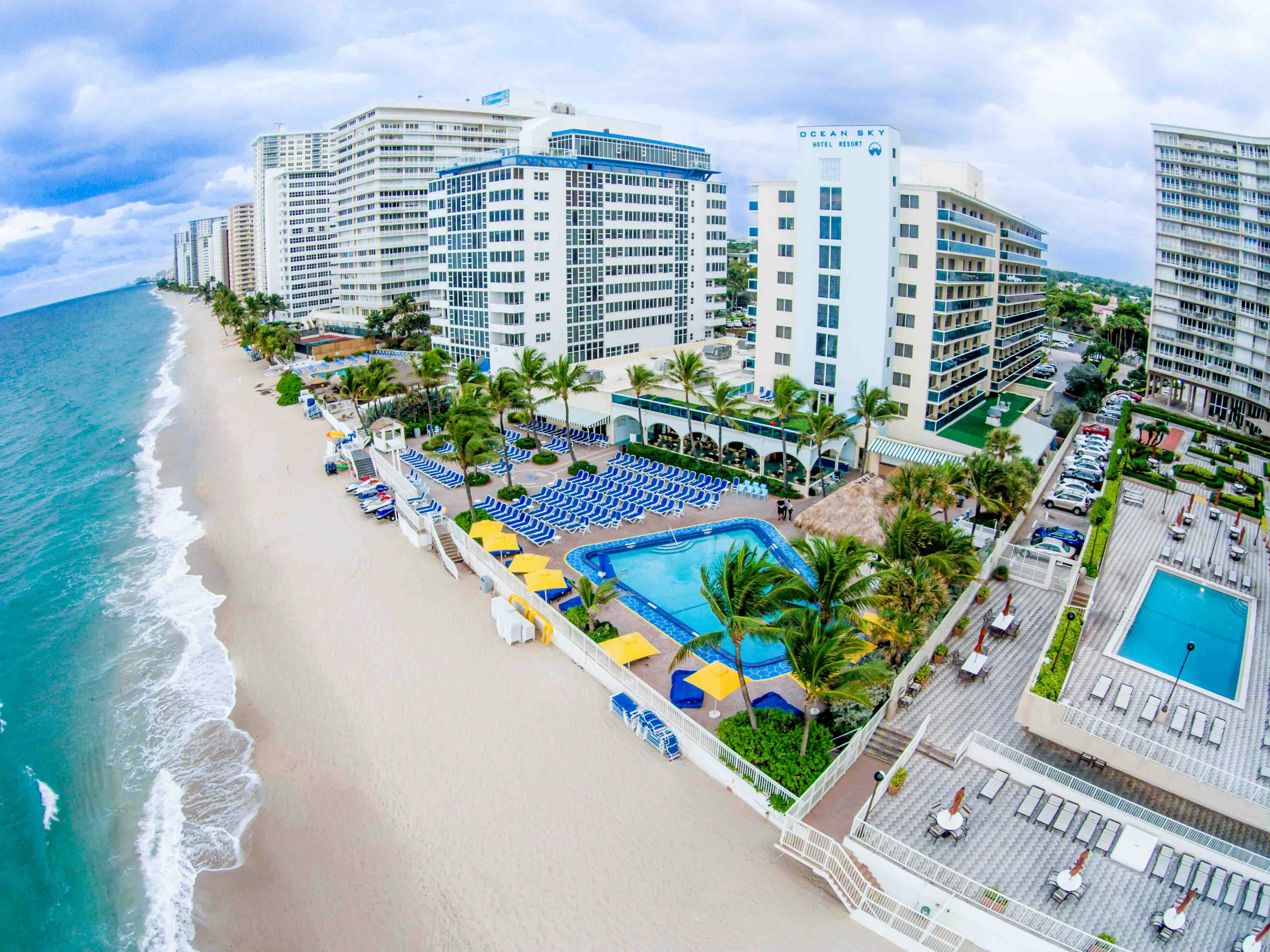 Ocean Sky Hotel And Resort 71/76