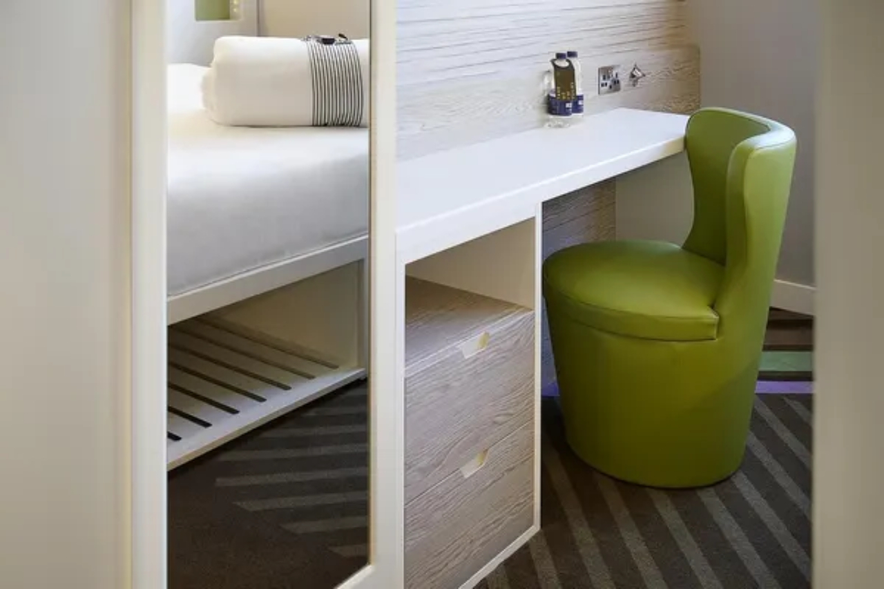 Hub by Premier Inn London Farringdon - Old Bailey 15/23