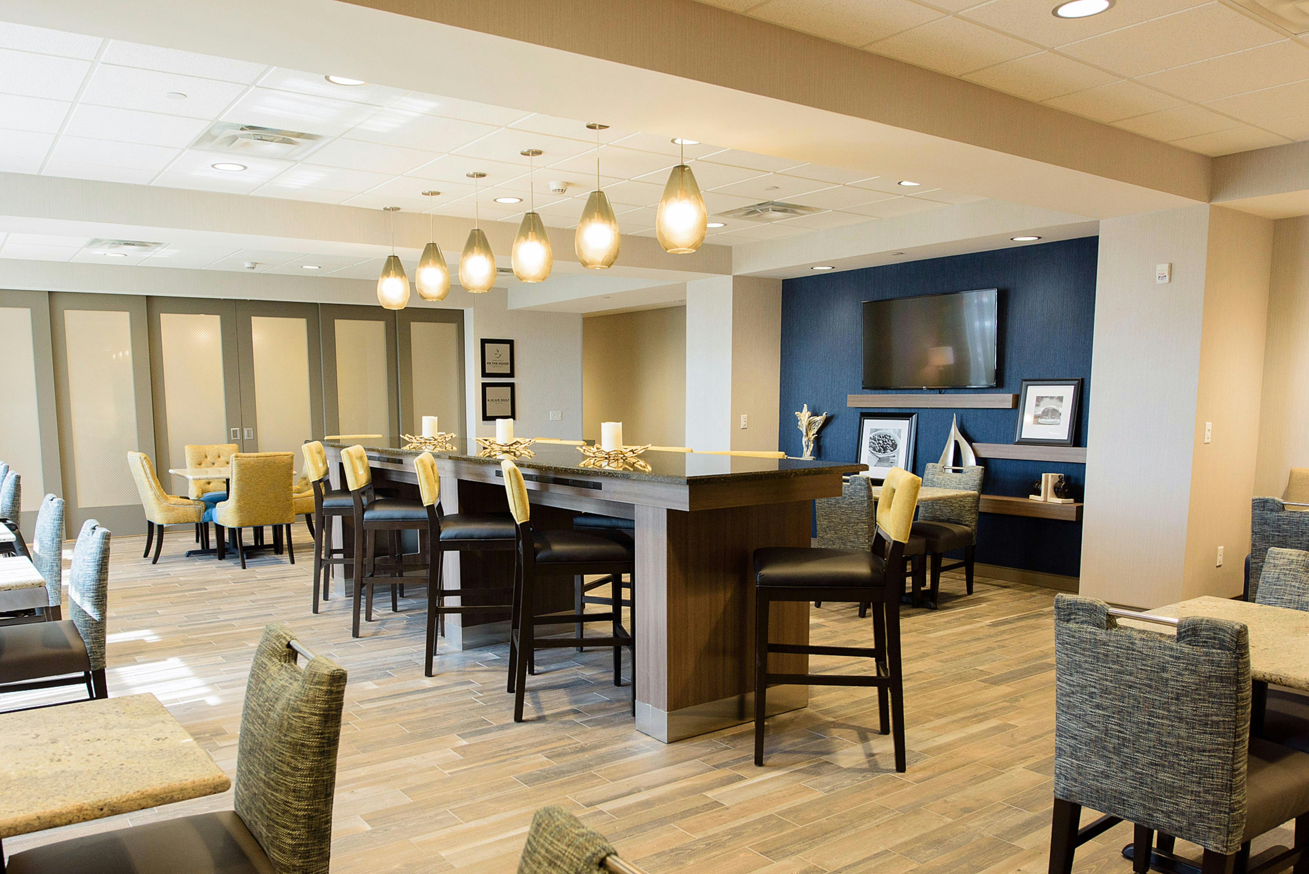 Hampton Inn Superior Duluth 17/21