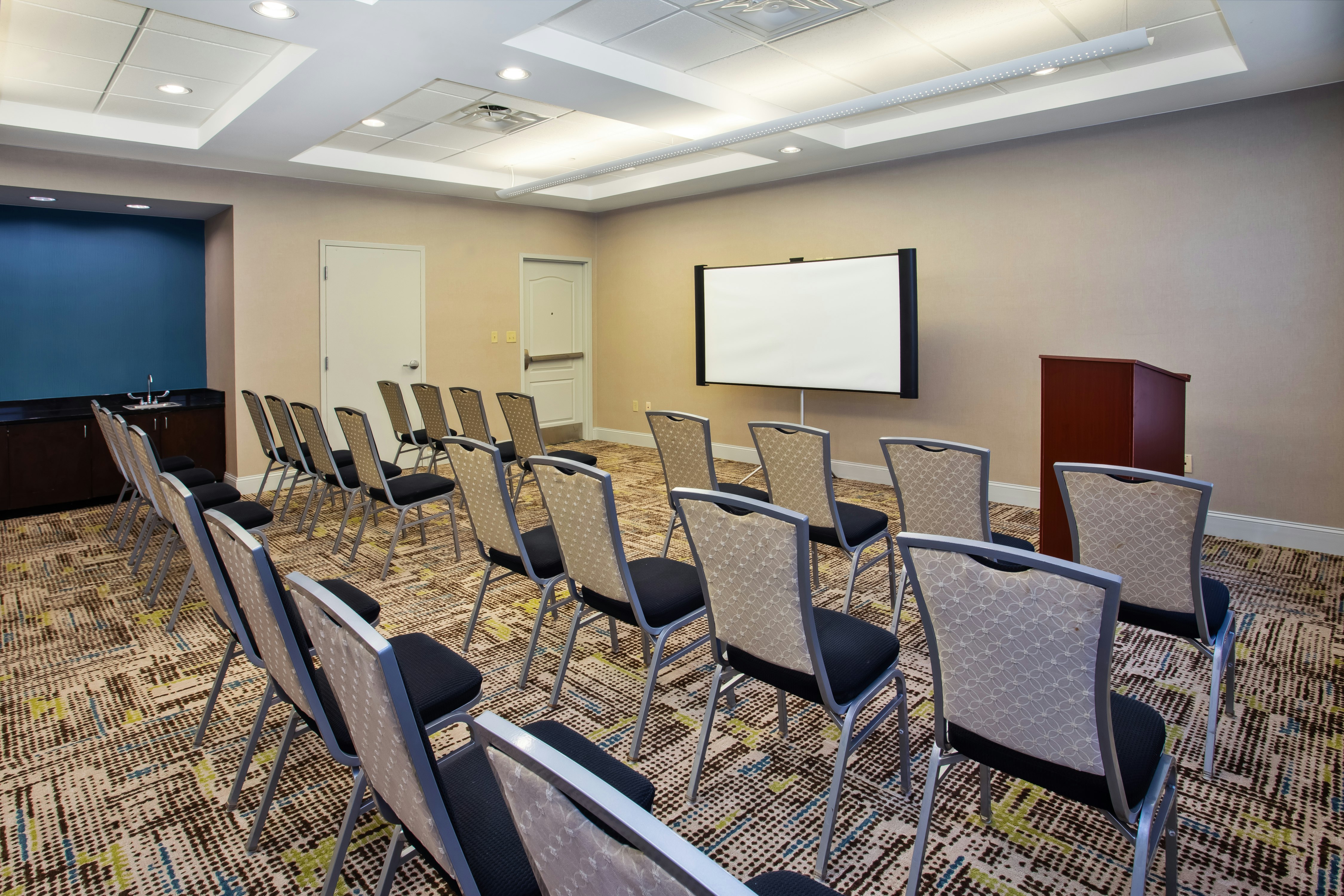 Hampton Inn & Suites Athens-I-65 (Huntsville Area) 35/41
