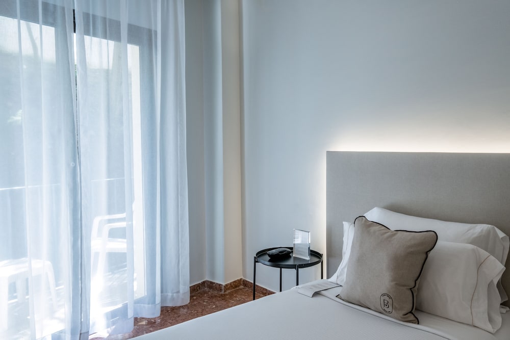 Hotel Montjoi by Brava Hoteles 19/26