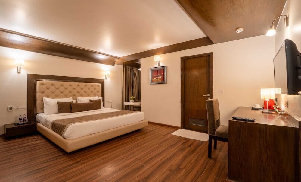 Hotel Park Regent 6/37